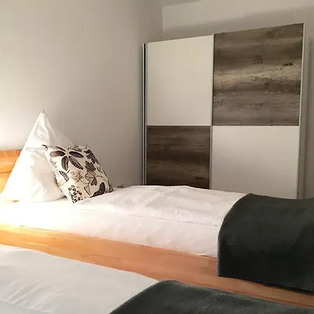 Apartment Living Leipzig Grosszossen Eksteriør billede